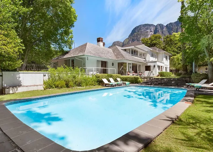 Craiglea Newlands - Villa With Pool & Tennis Court