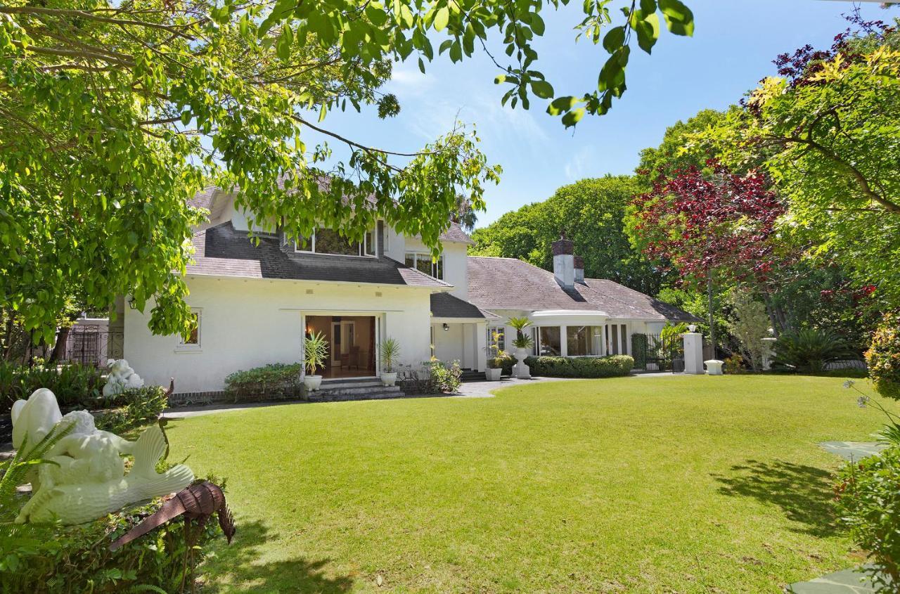 Craiglea Newlands - With Pool & Tennis Court * Cape Town