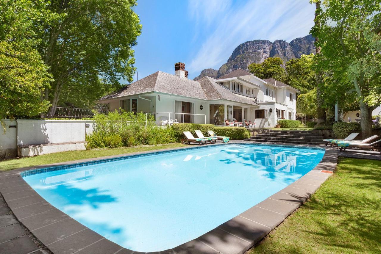 Craiglea Newlands - With Pool & Tennis Court * Cape Town