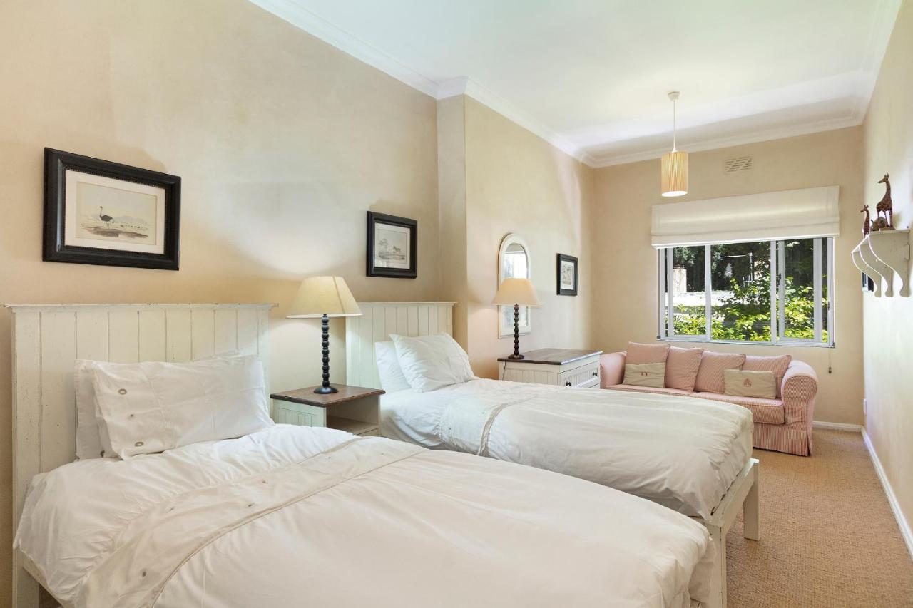 Craiglea Newlands - With Pool & Tennis Court Villa
